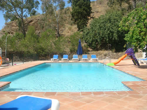 Stables pool3